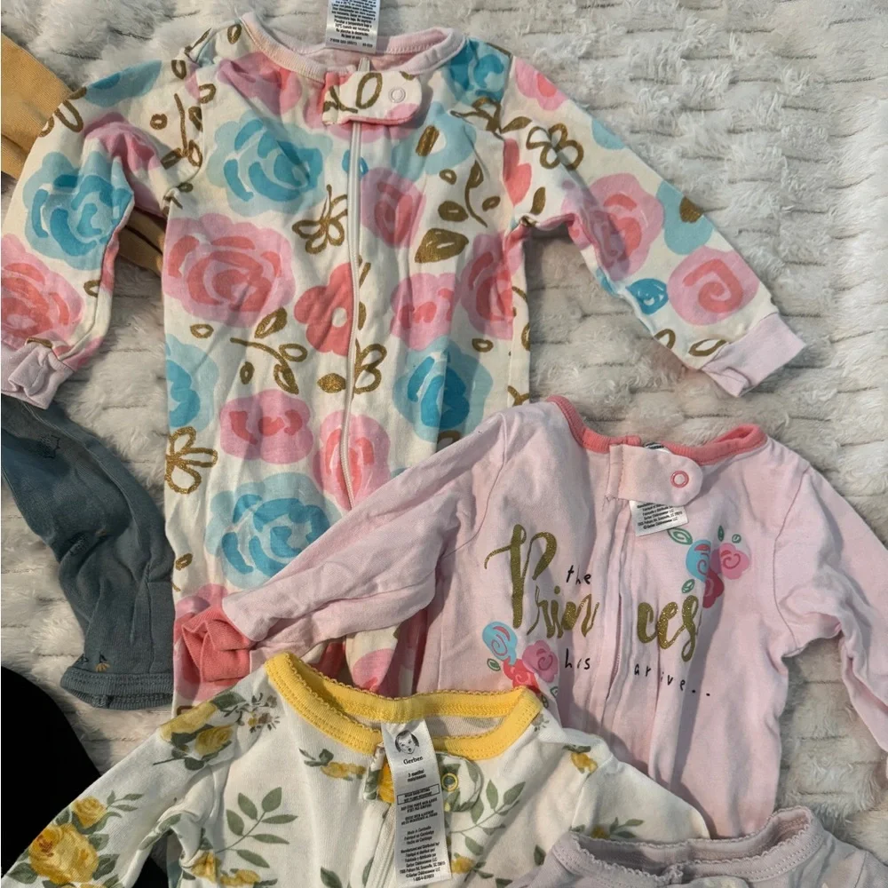 14 pieces - Baby Girl Clothing - Newborn-3m - Picture 8 of 9